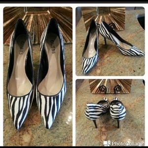 Guess Zebra Print Pumps